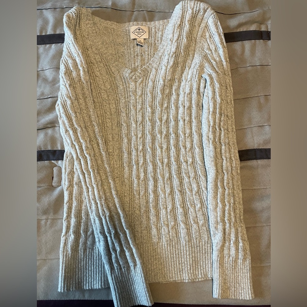 Sweater fitted cream size M